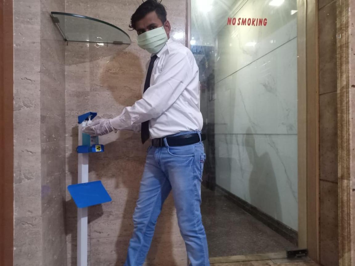Hotel Alfa International Near Nanavati Hospital Mumbai Near Airport Mumbai Near Juhu Beach Luaran gambar