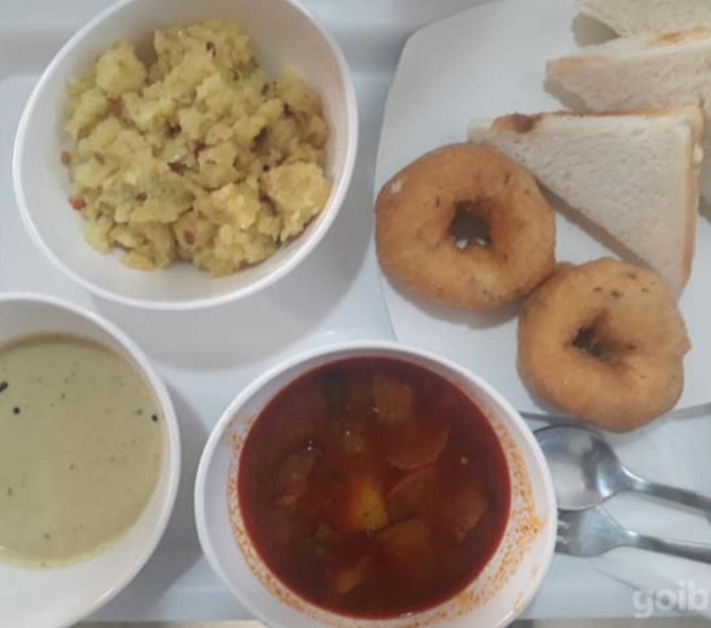 Hotel Alfa International Near Nanavati Hospital Mumbai Near Airport Mumbai Near Juhu Beach Luaran gambar