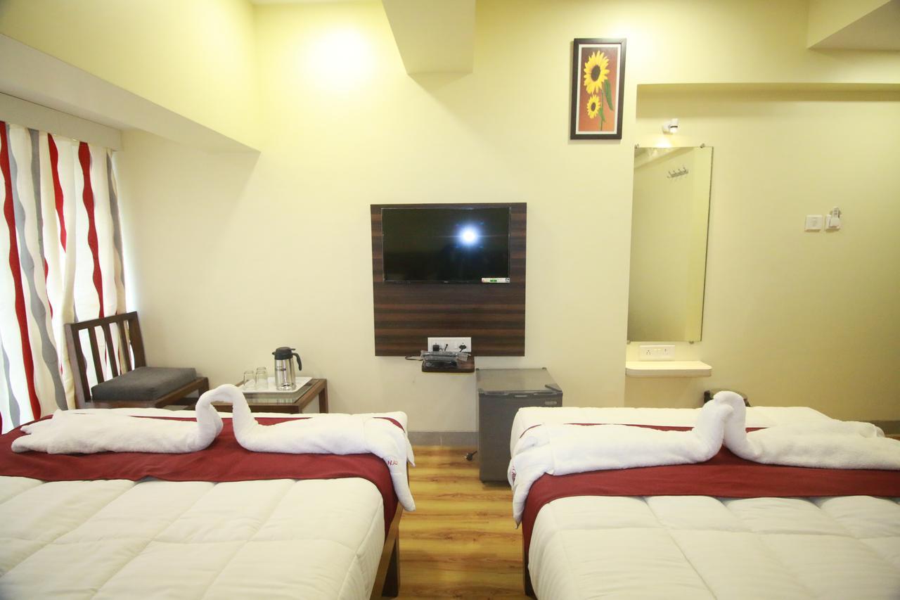 Hotel Alfa International Near Nanavati Hospital Mumbai Near Airport Mumbai Near Juhu Beach Luaran gambar